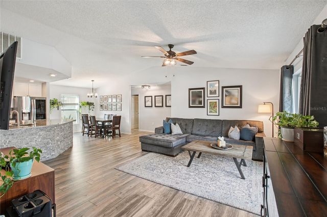 2103 W PERIO STREET, Tampa, FL 33612