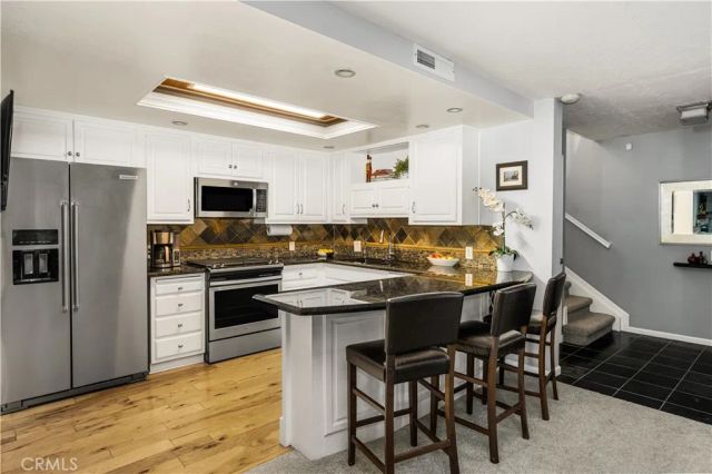 994 Bayside Cove, Newport Beach, CA 92660