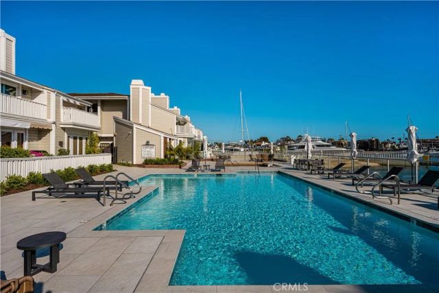 994 Bayside Cove, Newport Beach, CA 92660