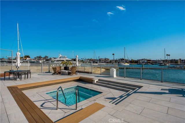 994 Bayside Cove, Newport Beach, CA 92660