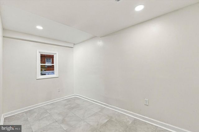 587 TIMBERLAKE RD, Upper Darby, PA 19082
