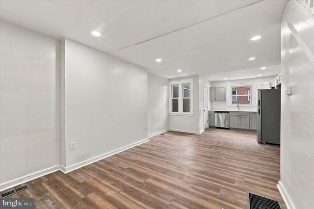 587 TIMBERLAKE RD, Upper Darby, PA 19082