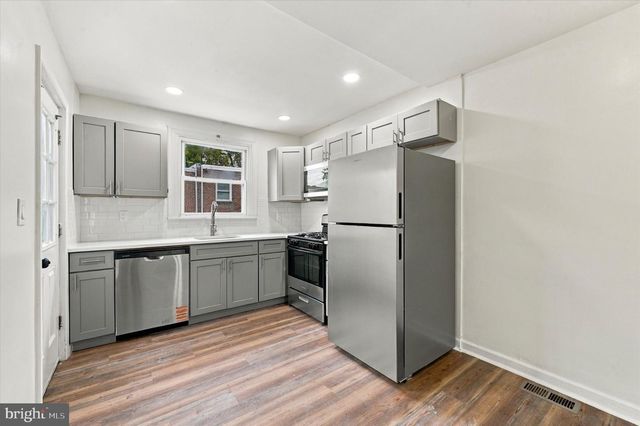 587 TIMBERLAKE RD, Upper Darby, PA 19082