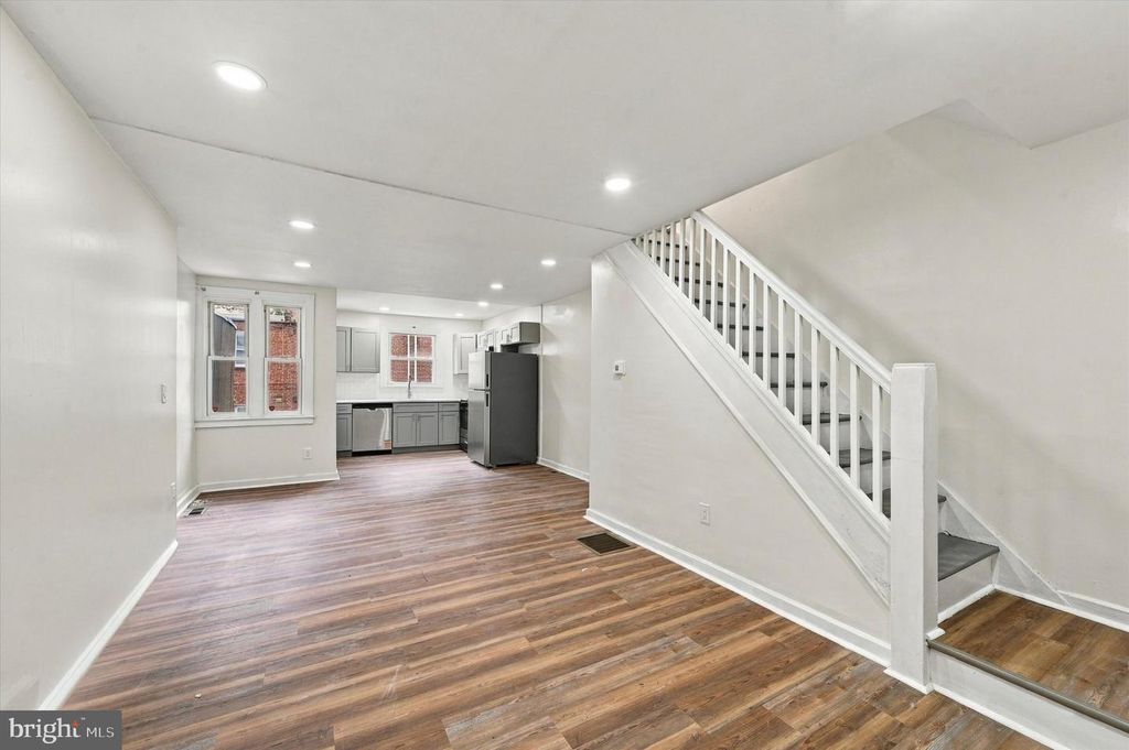 587 TIMBERLAKE RD, Upper Darby, PA 19082 — photo 3