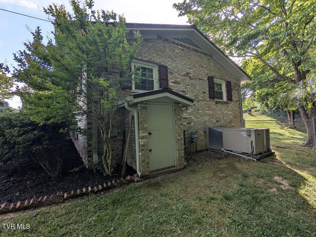329 Kay Avenue, Church Hill, TN 37642