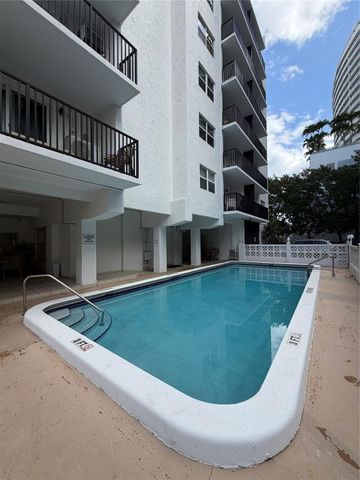 3000 Riomar Street 406, Fort Lauderdale, FL 33304