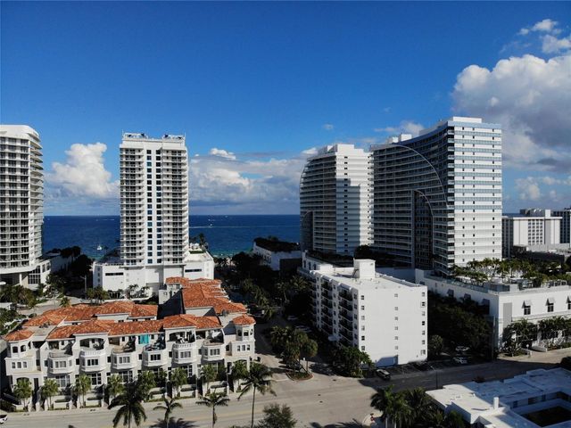 3000 Riomar Street 406, Fort Lauderdale, FL 33304