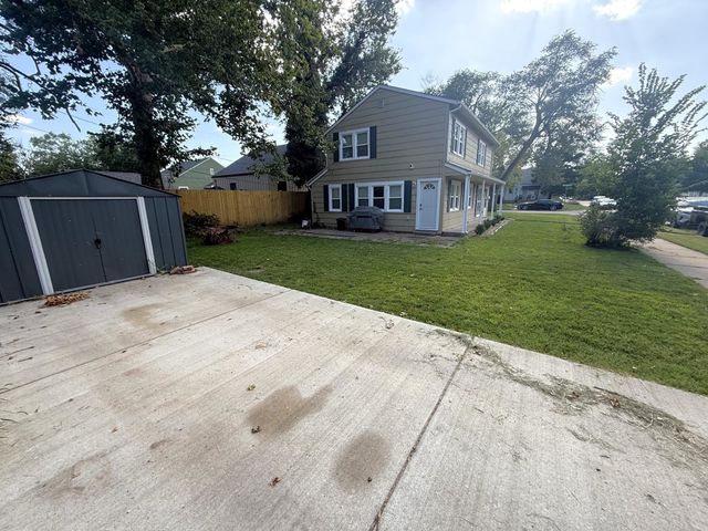 367 W Jewell Ave, Salina, KS 67401