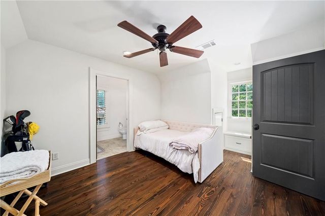 7015 Round Road, Cumming, GA 30040
