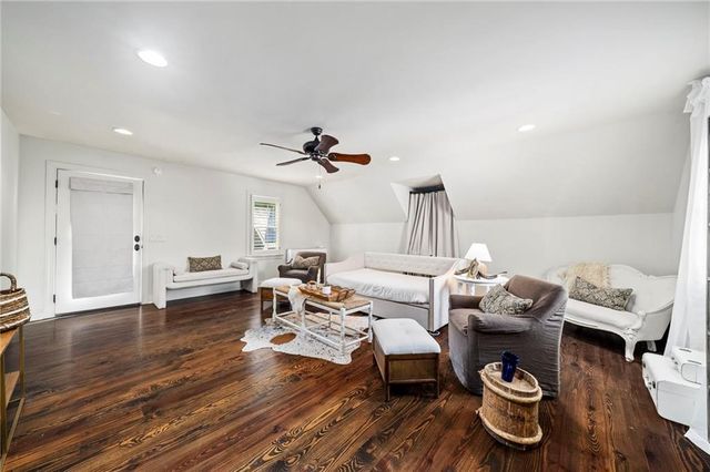 7015 Round Road, Cumming, GA 30040