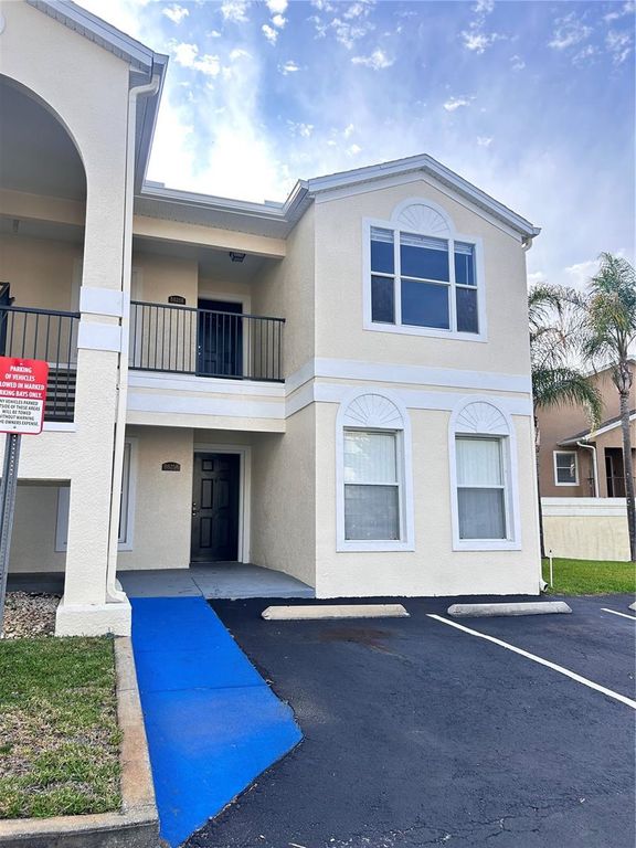 8825 GRAND PALMS CIRCLE B, Kissimmee, FL 34747