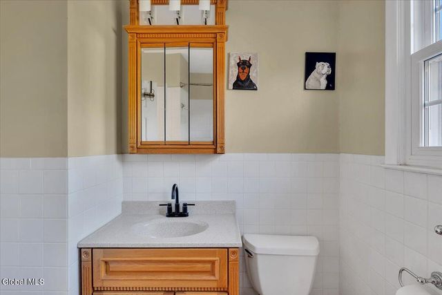 123 Fonda Road, Waterford, NY 12188