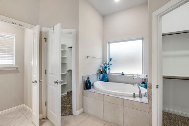 3051 Meandering Way, Granbury, TX 76049