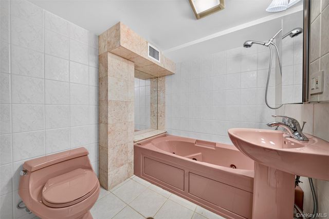 50-40 Francis Lewis Boulevard, Bayside, NY 11364