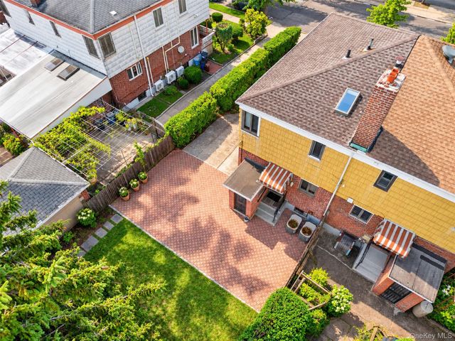 50-40 Francis Lewis Boulevard, Bayside, NY 11364