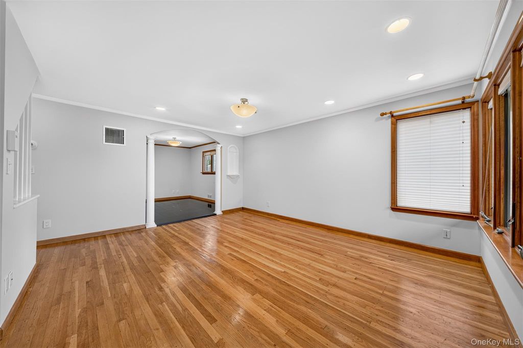 50-40 Francis Lewis Boulevard, Bayside, NY 11364 — photo 2