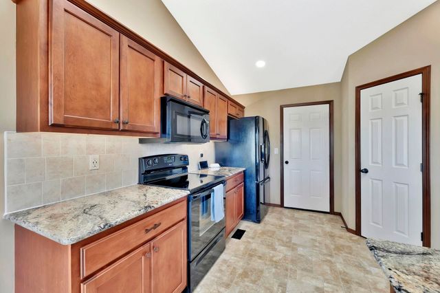 5112 N Saker Cir, Wichita, KS 67219