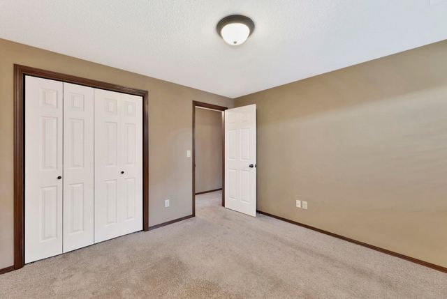 5112 N Saker Cir, Wichita, KS 67219