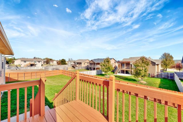 5112 N Saker Cir, Wichita, KS 67219