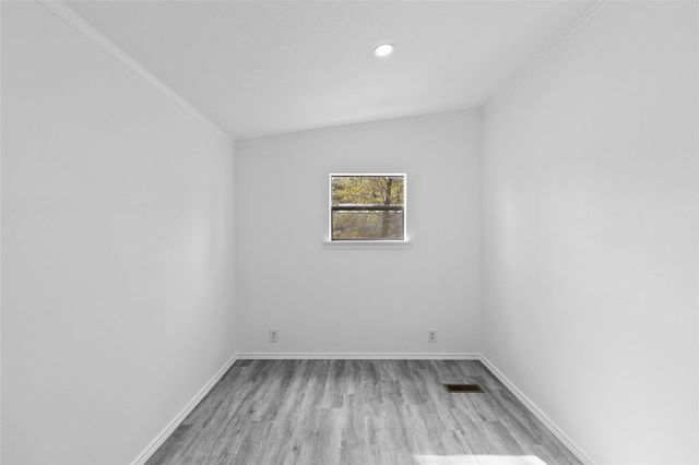 11759 W Hollyhill Drive, Plantersville, TX 77363