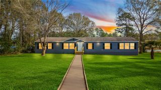 11759 W Hollyhill Drive, Plantersville, TX 77363