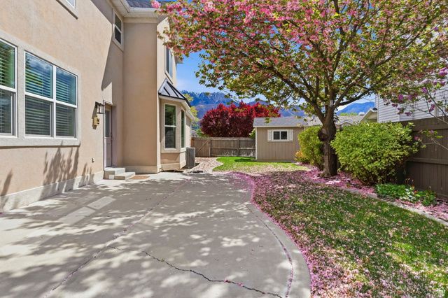 189 N PALISADE DR, Orem, UT 84097