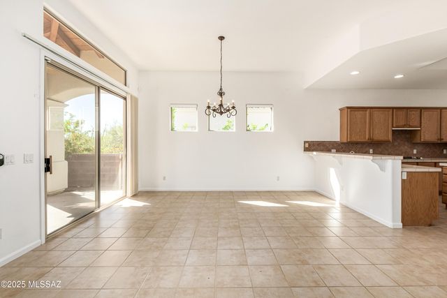 10094 E Stone Spring Place, Tucson, AZ 85749