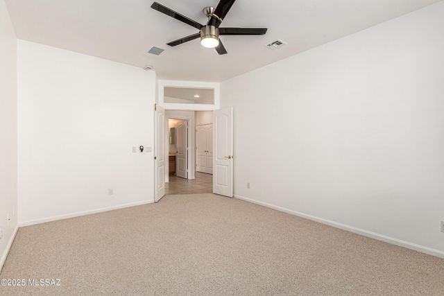 10094 E Stone Spring Place, Tucson, AZ 85749