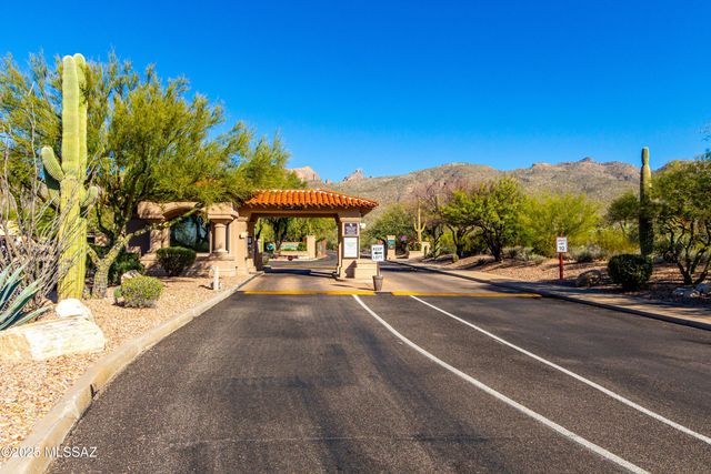 10094 E Stone Spring Place, Tucson, AZ 85749