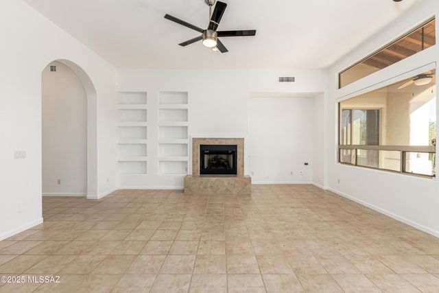 10094 E Stone Spring Place, Tucson, AZ 85749