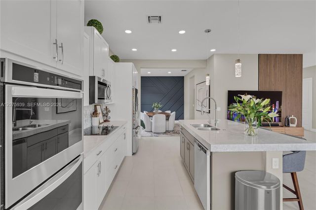 15769 Hummingbird Lane, Westlake, FL 33470