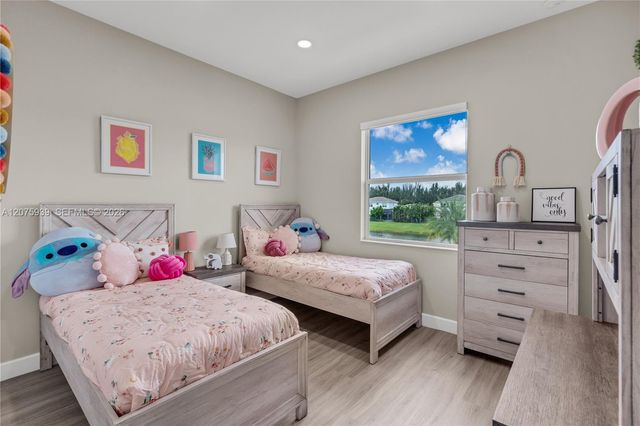 15769 Hummingbird Lane, Westlake, FL 33470