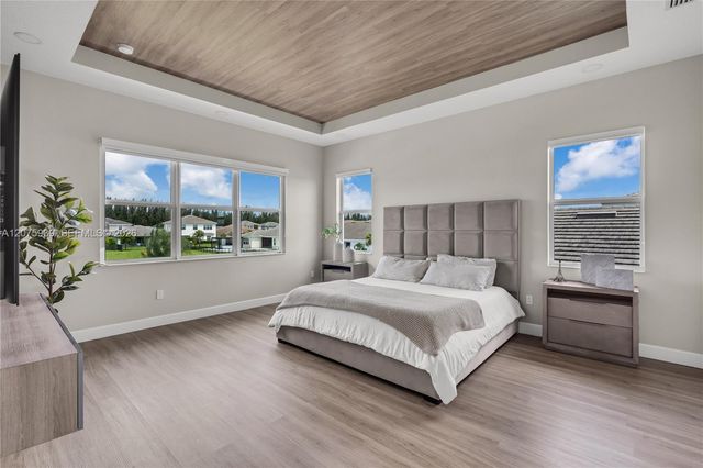 15769 Hummingbird Lane, Westlake, FL 33470