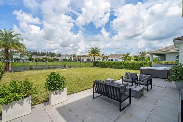 15769 Hummingbird Lane, Westlake, FL 33470