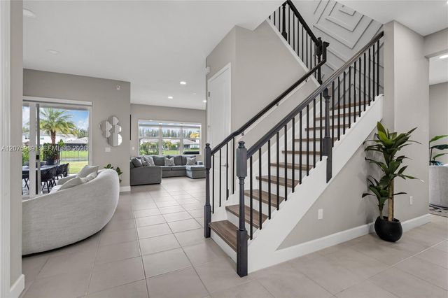 15769 Hummingbird Lane, Westlake, FL 33470