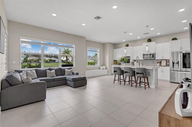15769 Hummingbird Lane, Westlake, FL 33470