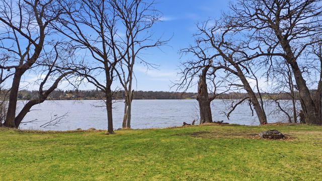 1021 Stony Brook Manor, Fergus Falls, MN 56537