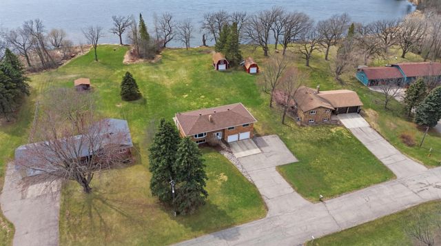 1021 Stony Brook Manor, Fergus Falls, MN 56537