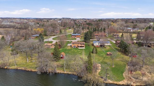 1021 Stony Brook Manor, Fergus Falls, MN 56537