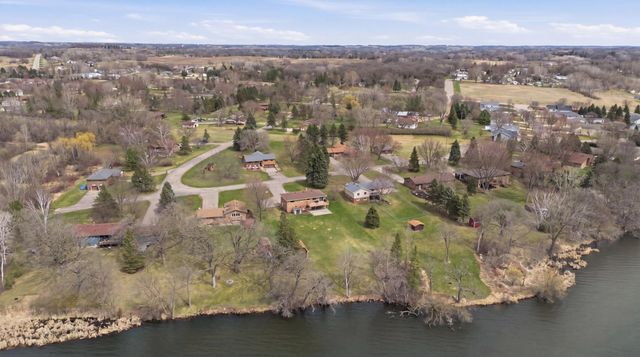 1021 Stony Brook Manor, Fergus Falls, MN 56537