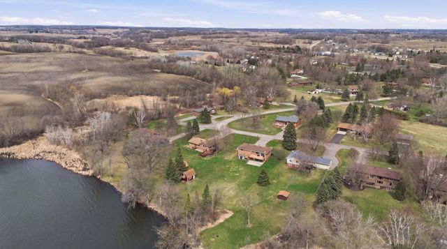 1021 Stony Brook Manor, Fergus Falls, MN 56537