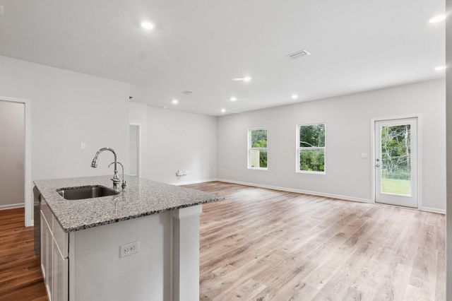 128 Milestone Trail, Crawfordville, FL 32327