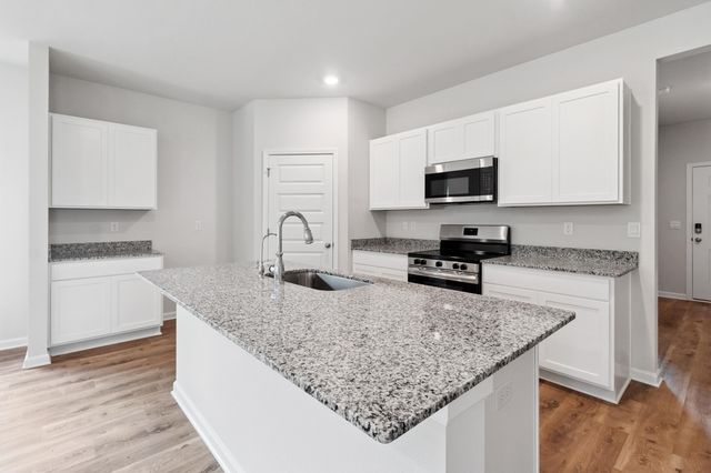 128 Milestone Trail, Crawfordville, FL 32327