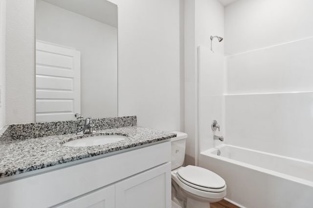 128 Milestone Trail, Crawfordville, FL 32327