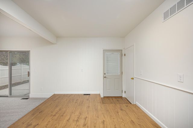 8915 Oakview Street, Plymouth, MI 48170