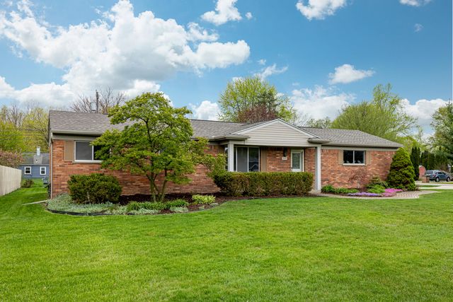 8915 Oakview Street, Plymouth, MI 48170