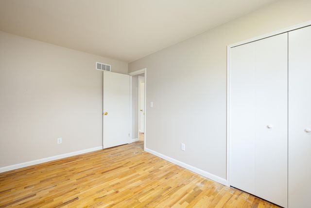 8915 Oakview Street, Plymouth, MI 48170
