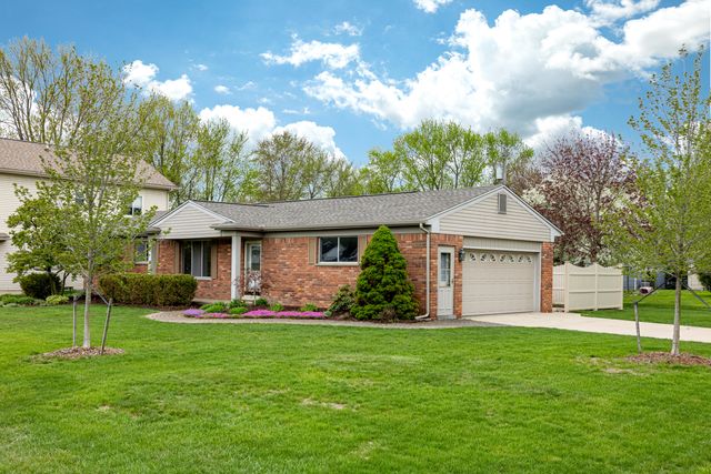 8915 Oakview Street, Plymouth, MI 48170