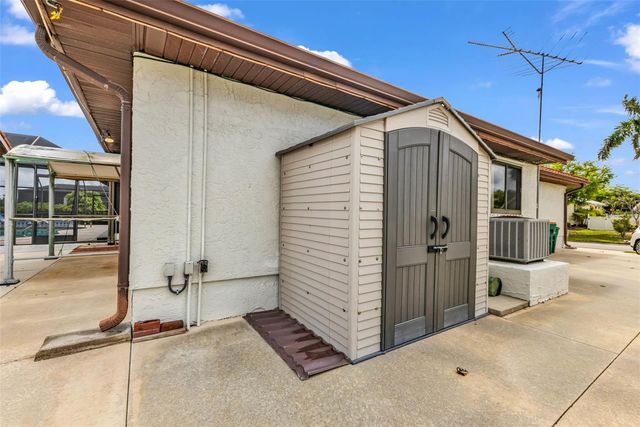 238 FRY TERRACE SE, Port Charlotte, FL 33952