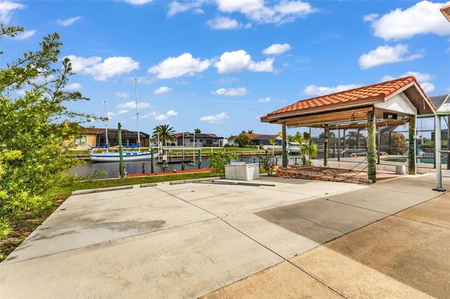 238 FRY TERRACE SE, Port Charlotte, FL 33952